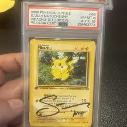 Pokemon 1999 Jungle 1st Edition - Pikachu 60/64 - PSA 8 auto 10 Sarah natochenny - Image 1