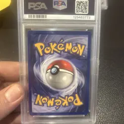 Pokemon 1999 Jungle 1st Edition - Pikachu 60/64 - PSA 8 auto 10 Sarah natochenny - Image 4