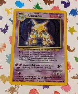 Pokemon TCG Alakazam 1/102 Holo Rare Base Set Unlimited WOTC English 1999 - Image 1