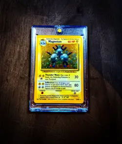 Pokemon TCG Magneton Holo 9/102 Base Set Unlimited WOTC Vintage MP/LP 1999 - Image 1