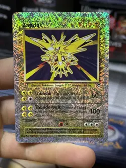 Zapdos 19/110 Legendary Collection 2002 Reverse Holo Pokemon Card TCG - Image 3