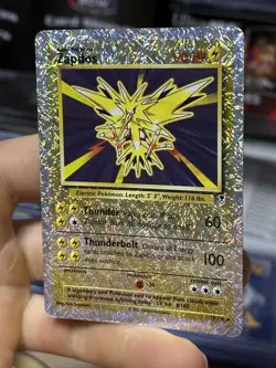 Zapdos 19/110 Legendary Collection 2002 Reverse Holo Pokemon Card TCG - Image 4