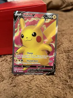 Pokemon TCG Vivid Voltage Pikachu v 170/185 Full Art Ultra Rare Card - Image 3