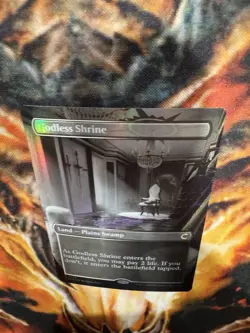 Godless Shrine (Borderless) Ravnica: Clue Edition Foil - Image 4