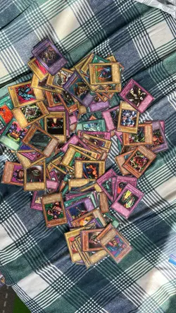 YU-GI-OH! LOD-LEGACY OF DARKNESS 1ST ED Lot of 350 cards. - Image 4