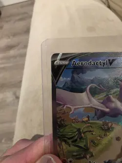 Pokemon Aerodactyl V Lost Origin Full Alt Art #180 near mint. - Image 2