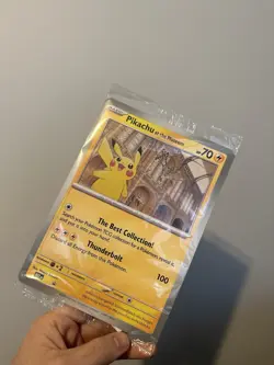 Pokemon x Natural History Museum Pikachu At The Museum Jumbo - Sealed - Image 1