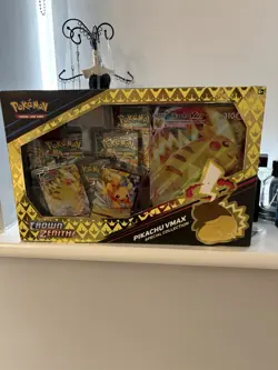 Pokemon TCG: Crown Zenith Special Collection – Pikachu VMAX - NEW AND SEALED✅ - Image 1