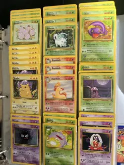 660 Pokemon Collection Binder Vintage, Charizard, Holos Rares, Japan,duplicates! - Image 4