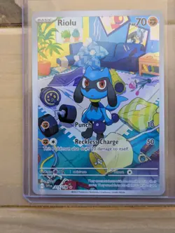 Pokemon TCG Riolu 215/198 Illustration Rare Scarlet & Violet Base Set Holo NM/M - Image 1