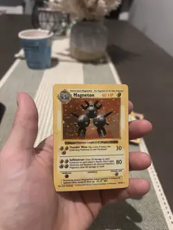 Pokemon TCG Magneton Base Set Holo Shadowless Rare Card 9/102 MP Condition - Image 2