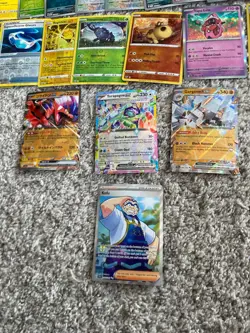 Nice 450+pc Pokemon Card Lot Incl Foils UR EX Holos Rares C/UC 2020s-2025 Sets - Image 2
