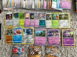 Nice 450+pc Pokemon Card Lot Incl Foils V EX Holos Rares C/UC 2020s-2025 Sets - Image 4