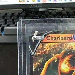 Pokemon Charizard V 017/172 Swsh09: Brilliant Stars Ultra Rare Holo 220 HP - Image 2