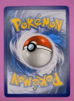 Hitmonlee 094/202 Sword & Shield Regular Finish Uncommon Pokemon Card - Image 2