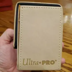 MTG Mana Flip Alcove Deck Box White 3rd Generation Magnet Ultra Pro Magic - Image 3