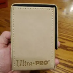 MTG Mana Flip Alcove Deck Box White 3rd Generation Magnet Ultra Pro Magic - Image 5