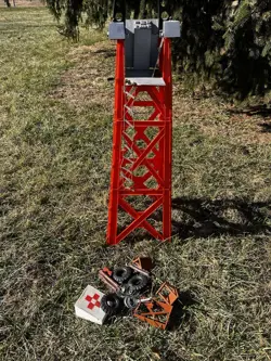 Vintage G.I. Joe adventure team training center tower with some accessories BIN! - Image 1