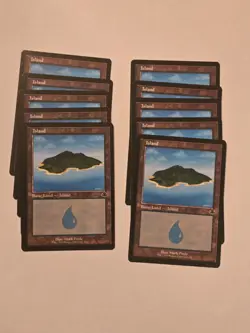 10x Island (404) - Dominaria Remastered - Near Mint - MTG - Image 1