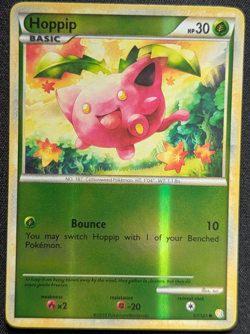 Hoppip Heartgold & Soulsilver LP, 67/123 Pokemon Card Reverse Holo - Image 1