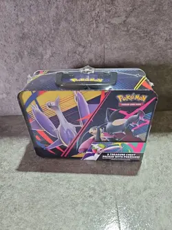 Pokemon TCG - Collector Chest Mega Gardevoir & Mega Lucario SEALED - In Hand - Image 4