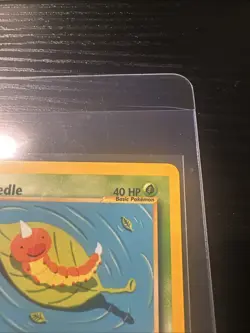 Weedle 70/75 1st Edition Neo Discovery WOTC Vintage Pokemon - Image 4