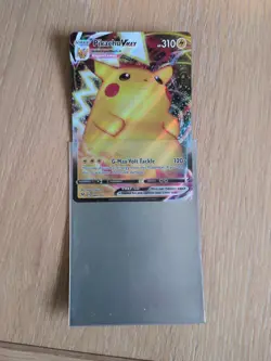 Pokemon Pikachu TCG VMAX Vivid Voltage Holo Ultra Rare Card 044/185 - Image 3