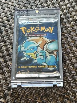 Pokemon FACTORY SEALED 1999 Base Set Unlimited Blastoise Art Booster Pack!! WOTC - Image 1