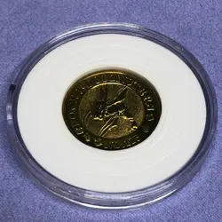 Pokemon 1997 Banpresto Metal Gold Coin - Nintendo - No.123 Scyther - #0397 - Image 1