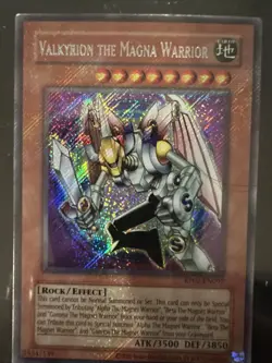 Valkyrion the Magna Warrior RP02-EN092 Retro Pack 2 (2020 Date Reprint)... - Image 2