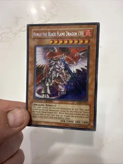 Horus The Black Flame Dragon LV8 - EEN-ENSE1 - Secret Rare - Limited Ed. - LP - Image 1