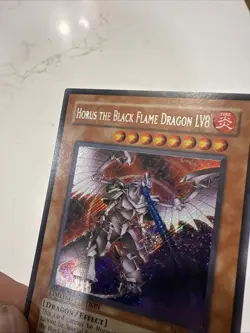 Horus The Black Flame Dragon LV8 - EEN-ENSE1 - Secret Rare - Limited Ed. - LP - Image 2