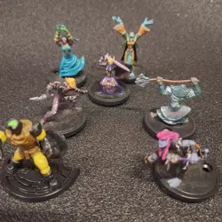 Discontinued WOW Miniatures Figure World of Warcraft TCG D&D - Image 1