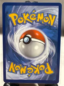 SWSH04: Vivid Voltage #102/185 Zamazenta NM Pokemon Card - Image 2