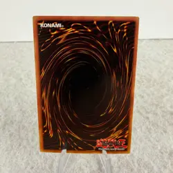 Yu-Gi-Oh SDK-001 Blue-Eyes White Dragon Ultra Rare Starter Deck Kaiba Holo Card - Image 2