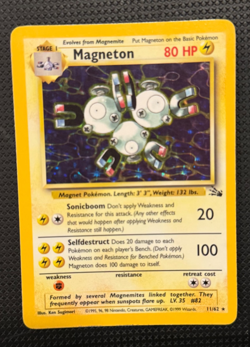 Pokemon Magneton 11/62 Fossil Holo - Image 1