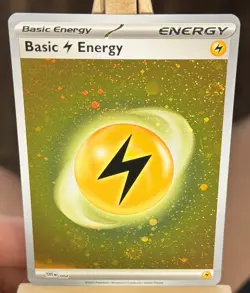 Basic Lightning Energy (Cosmos Holo) 004 Sve: 151 - Pokemon Card (4 Swirls) - Image 4