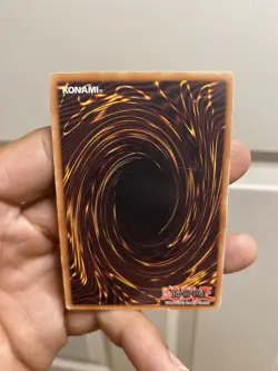 Yu-Gi-Oh! TCG Flame Swordsman LOB-003 Super Rare Original Print 2002 Foil Bleed - Image 2