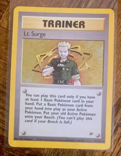 2000 POKEMON GYM HEROES TRAINER LT. SURGE HOLO CARD 17/132 - Image 1