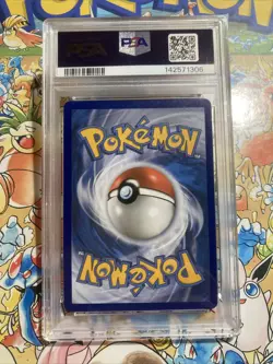 2021 Pokemon Celebrations Venusaur Holo 25th Anniversary Pokemon TCG PSA 10 - Image 2