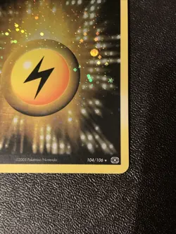 Pokemon TCG Ex Ruby And Sapphire Ex Emerald 2005 Lightning Holo Energy Rare 104 - Image 3