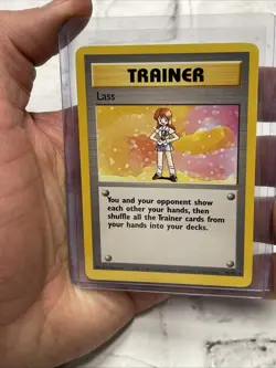 Lass - 75/102 - Base Set Unlimited Rare Trainer Pokemon TCG 1999 - NM Near Mint - Image 1