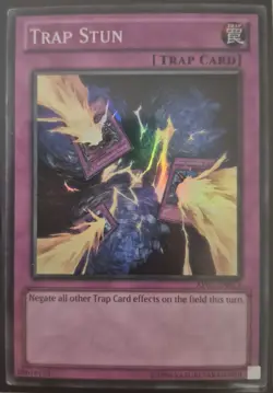 YuGiOh Trap Stun Super Rare AP02-EN013 - Image 1