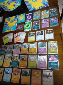 Pokemon Elite Trainer Box Mega Evolution Ascended Heroes Mega Froslass EX, Roto… - Image 2