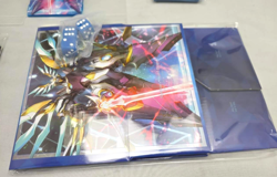 Cardfight! Vanguard Sanctuary Guard Dragon Promo Foil Card Sleeves/Deck Box Set - Image 2