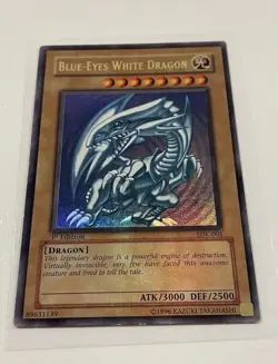 Blue-Eyes White Dragon SDK-001 1st Edition N.A. - LP - Holo Bleed 🩸 - Image 2