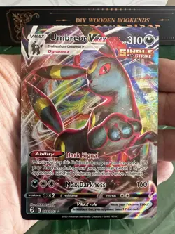 Pokemon Umbreon VMAX 095/203 Evolving Skies Ultra Rare Holo Single Strike - Image 1