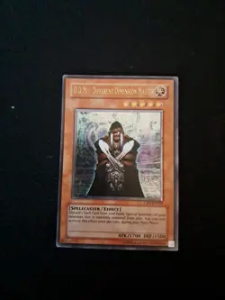 D.D.M. - Different Dimension Master (Ultimate Rare) CRV-EN032 - Image 2