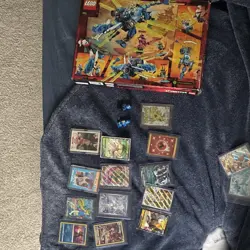 Nintendo Pokemon TCG Mixed Card Lot Pikachu Foil & Regular Cards English - Image 1