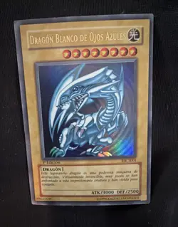 YUGIOH BLUE-EYES WHITE DRAGON BIK-S001 1st ULTRA HP SPANISH - Image 1